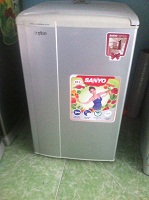 Tủ lạnh Sanyo 93 lít SR-9JR