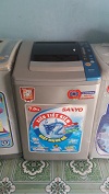 Máy giặt sanyo 7kg lồng nghiêng mới 99%